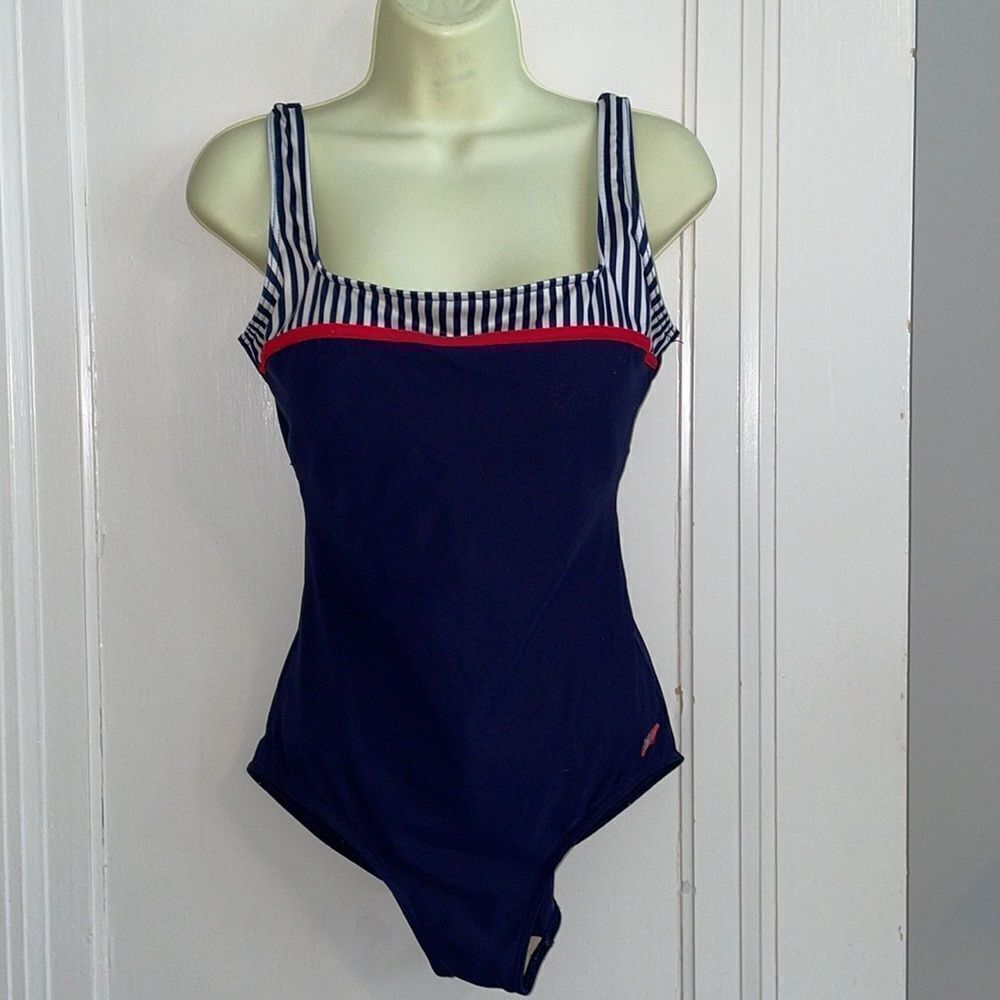 Vintage It Figures! Hip Hider red, white & blue‎ one piece swimsuit